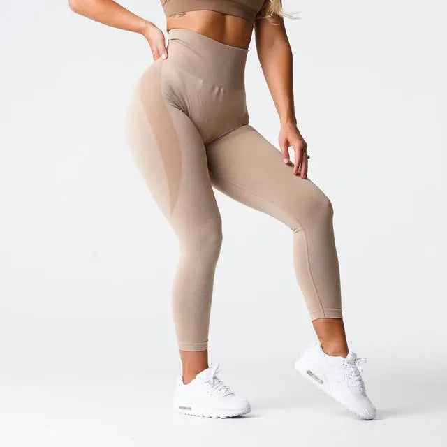Seamless Contour Leggings - Booty-Lift Push-Up
