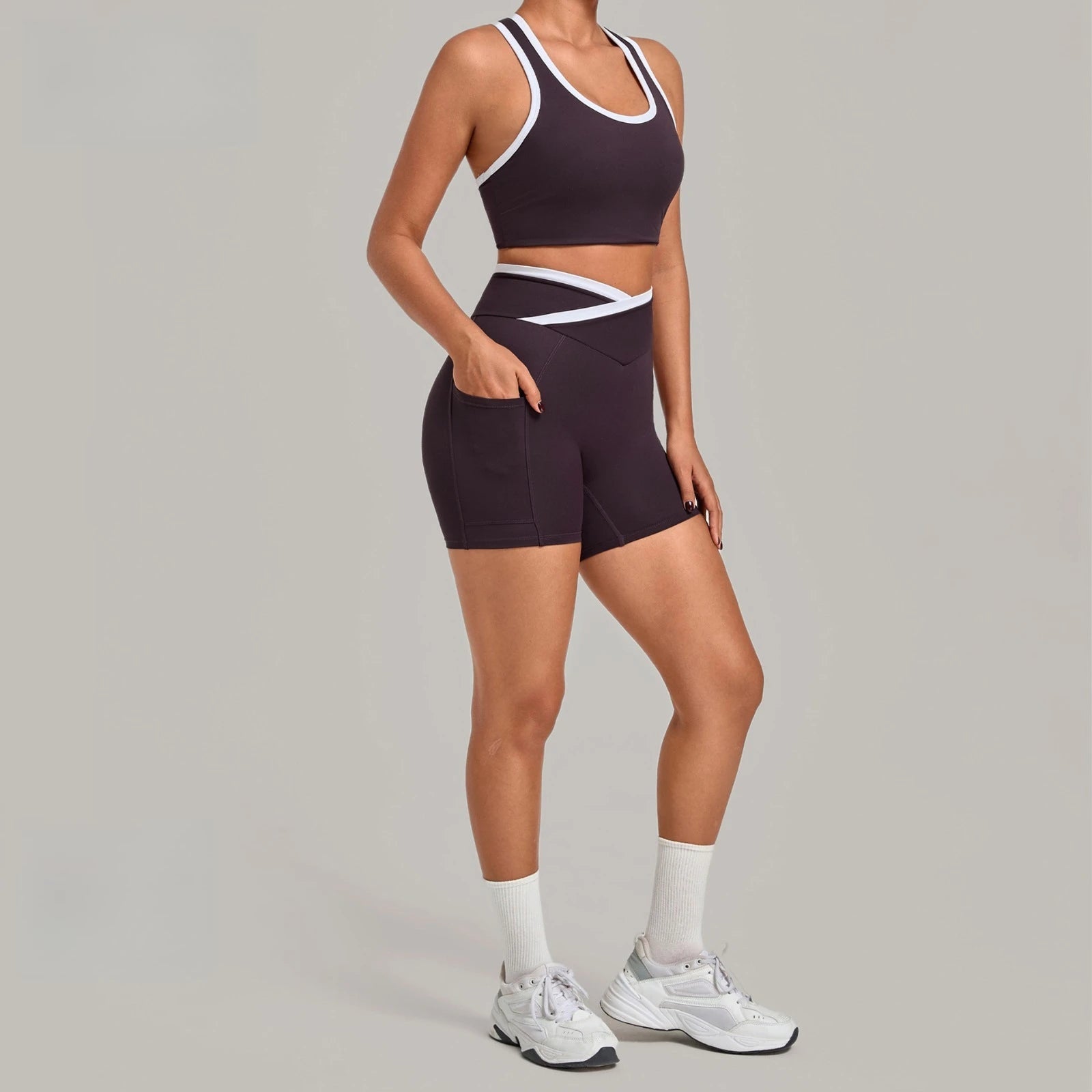 Gym Workout Clothes Women's Tight Vest Straight Pocket Shorts Yoga Sets Contrasting Splicing Outdoor Sports Running Fitness Suit