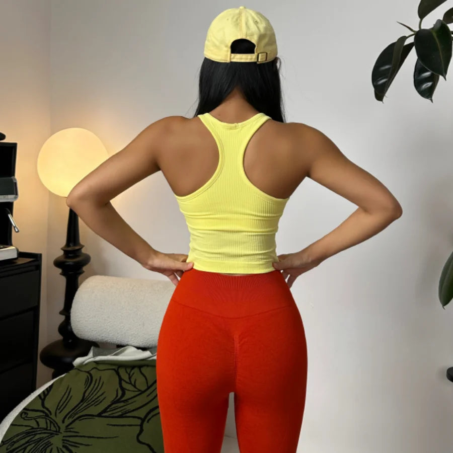 Sports Short Vest Sleeveless, Breathable, Sweat-Absorbent, Wearing Running and Fitness Training Yoga Clothes.